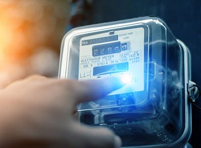 Quantos graus a caixa do medidor de energia pode suportar